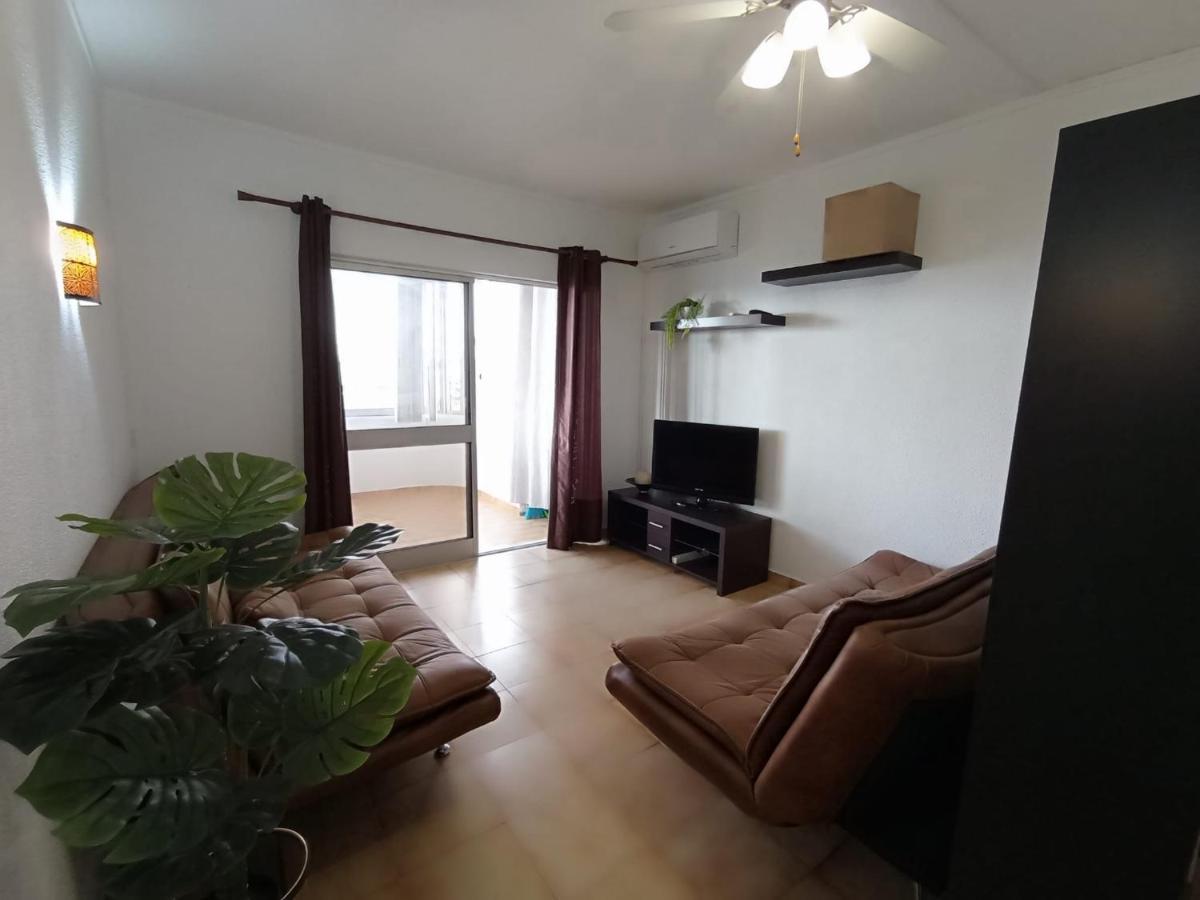 Love Shack Flat In Quarteira Center Buitenkant foto