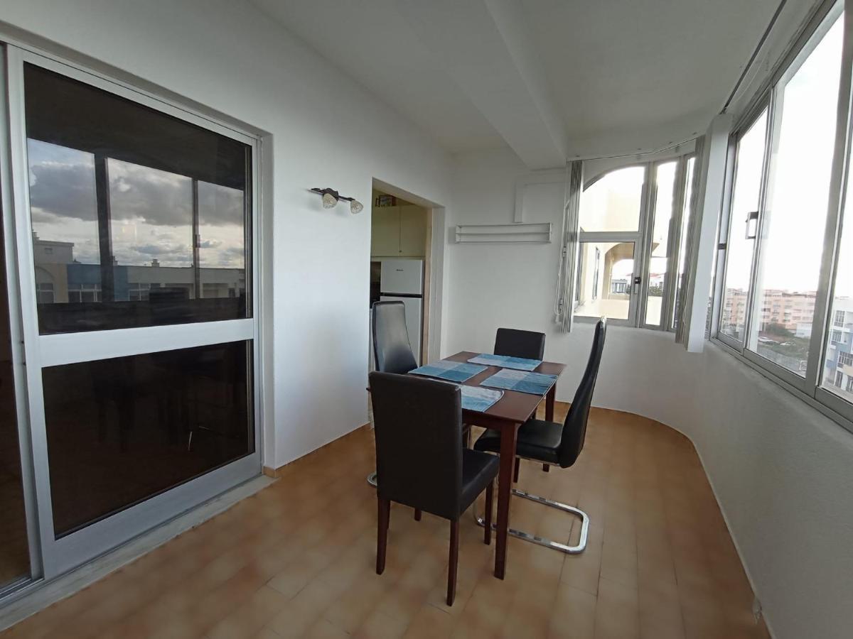 Love Shack Flat In Quarteira Center Buitenkant foto