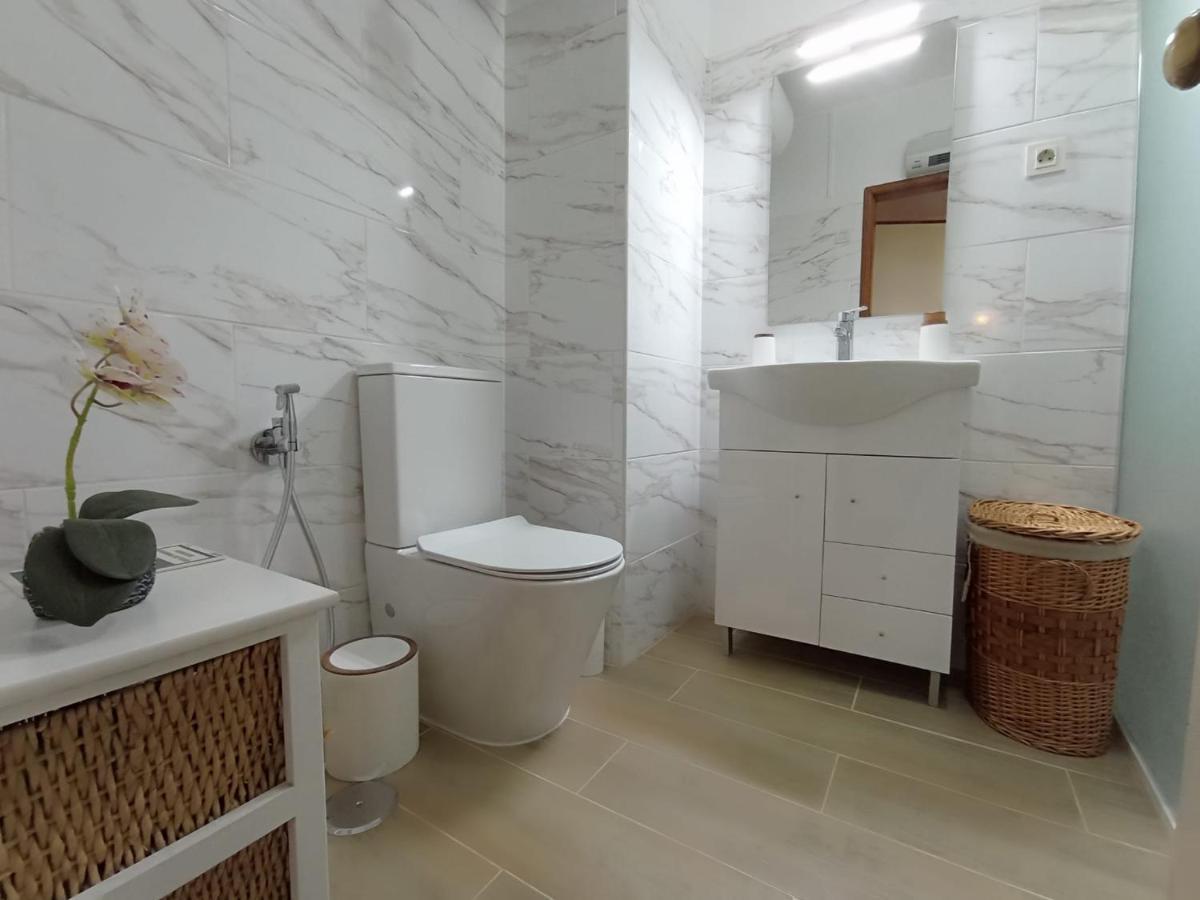 Love Shack Flat In Quarteira Center Buitenkant foto