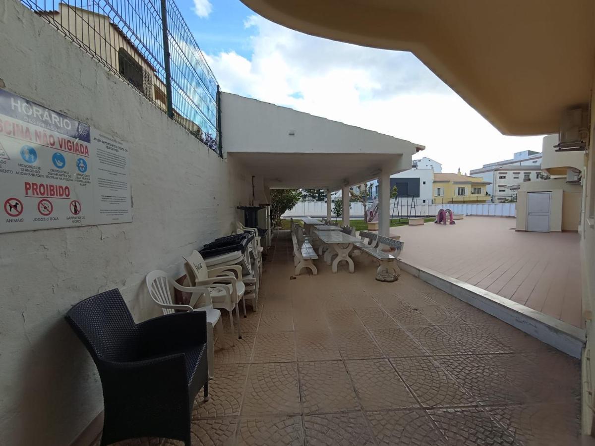 Love Shack Flat In Quarteira Center Buitenkant foto