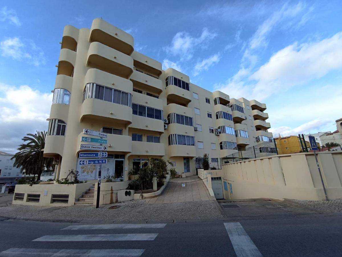 Love Shack Flat In Quarteira Center Buitenkant foto