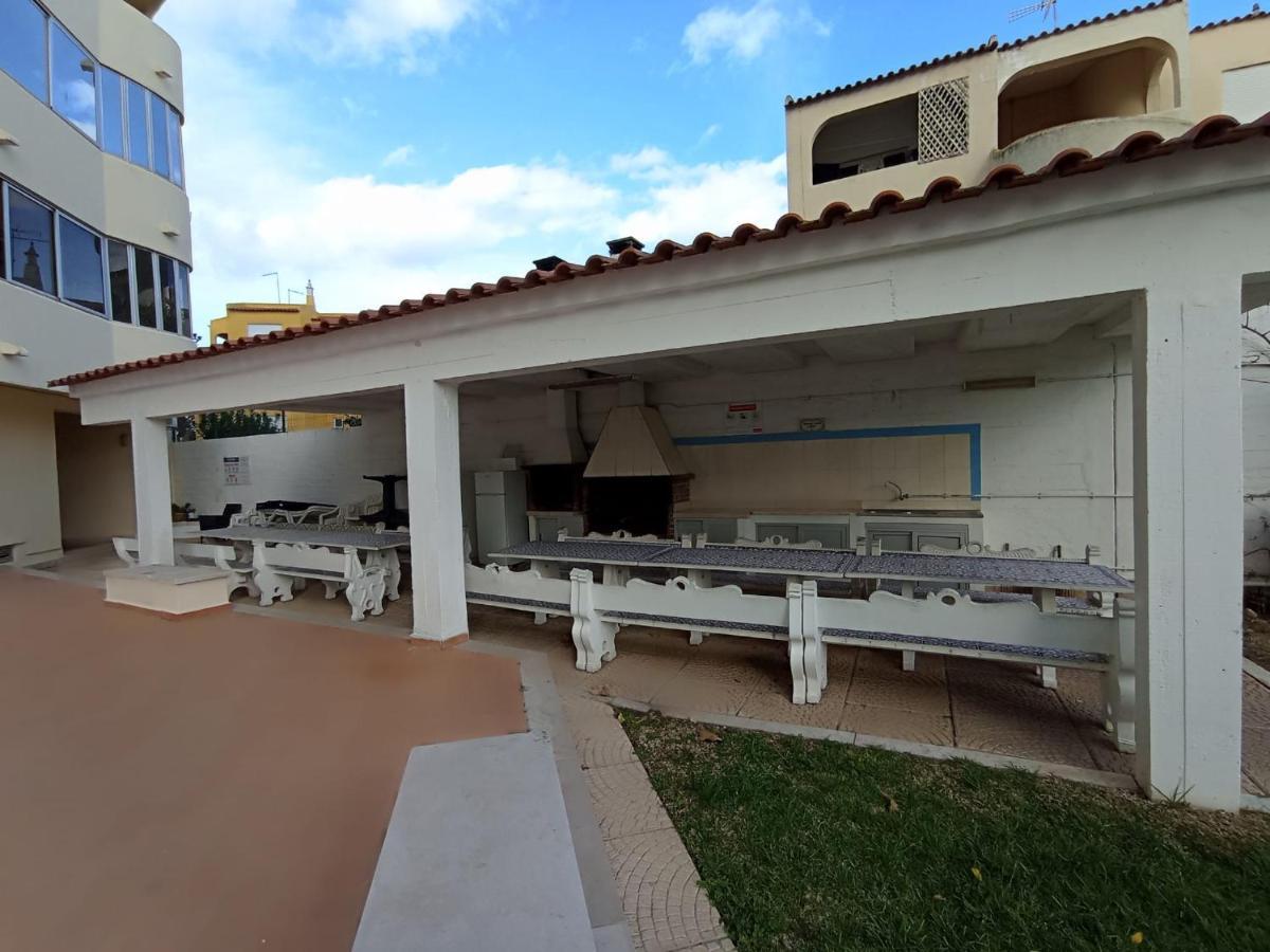 Love Shack Flat In Quarteira Center Buitenkant foto